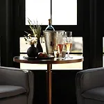 Port Ladera - Adult Only Hotel