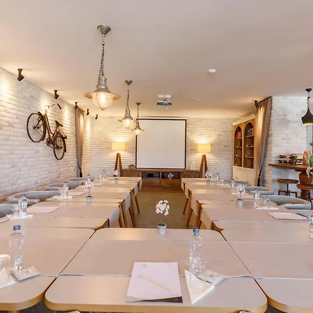 Port Ladera - Adult Only Hotel