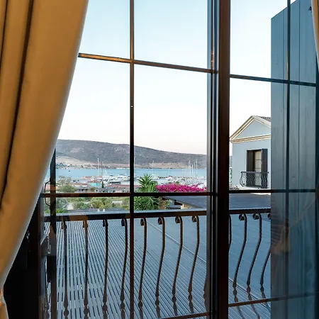 Отель Port Ladera - Adult Only 3*