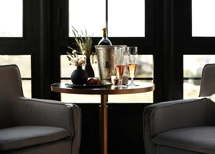 Port Ladera - Adult Only Hotel