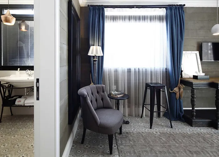 Port Ladera - Adult Only Hotel