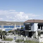 Port Ladera - Adult Only Hotel
