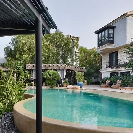 Port Ladera - Adult Only Hotel