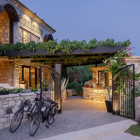 Port Ladera - Adult Only Hotel 3*