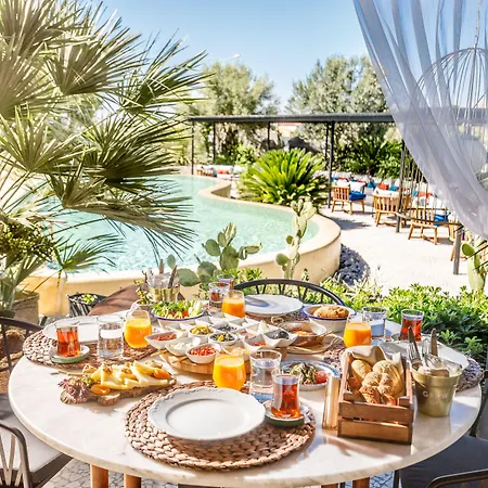 Port Ladera - Adult Only Hotel