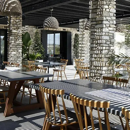 Port Ladera - Adult Only